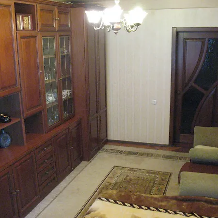 קייב Apartments Near Politech מראה חיצוני תמונה