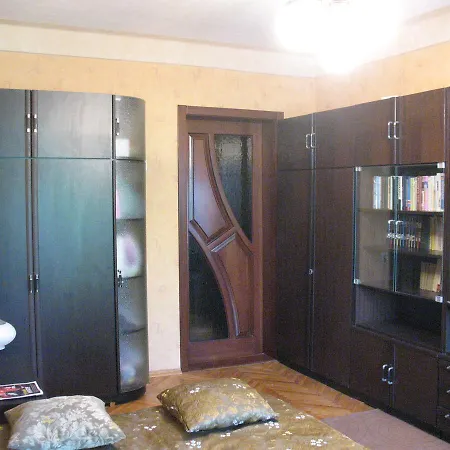 קייב Apartments Near Politech מראה חיצוני תמונה